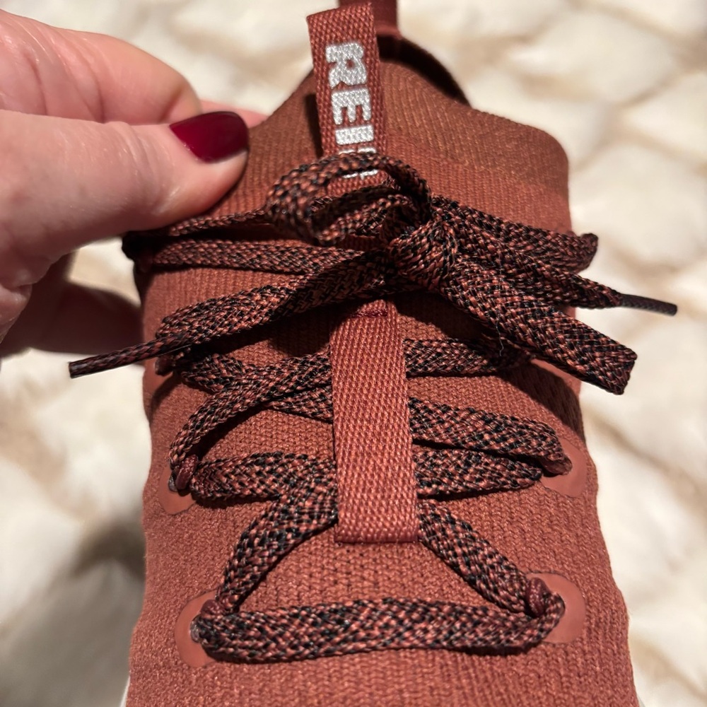 REI Beyonder Light Running Shoes -EUC